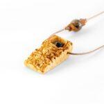 گردنبند تنه ی درخت کیکم و سنگ عقیق تراش الماس(دشت)