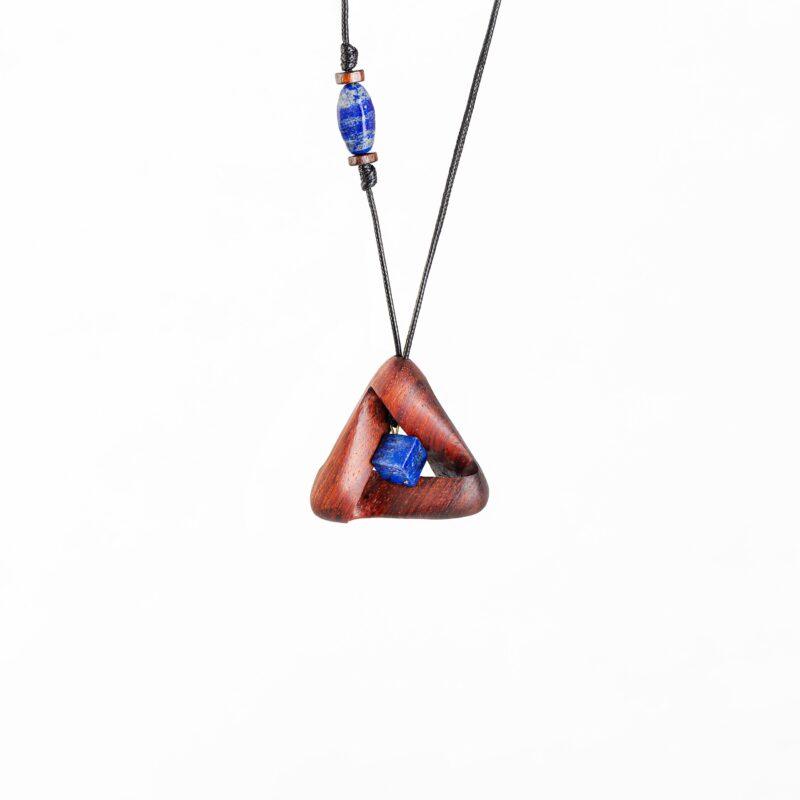 گردنبند دستساز مثلث پنروز (لاجورد مکعبی تراش دست) - Image 3