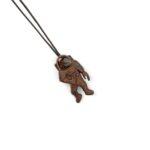 گردنبند فضانورد با چوب گردو - Image 4