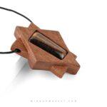 گردنبند نشان خاص