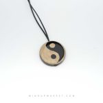 گردنبند سپید و سیاه - Image 2