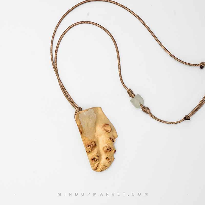 گردنبند سنگی باکین گردنبند سنگی باکین