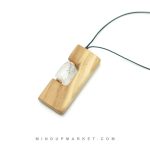 گردنبند فرود