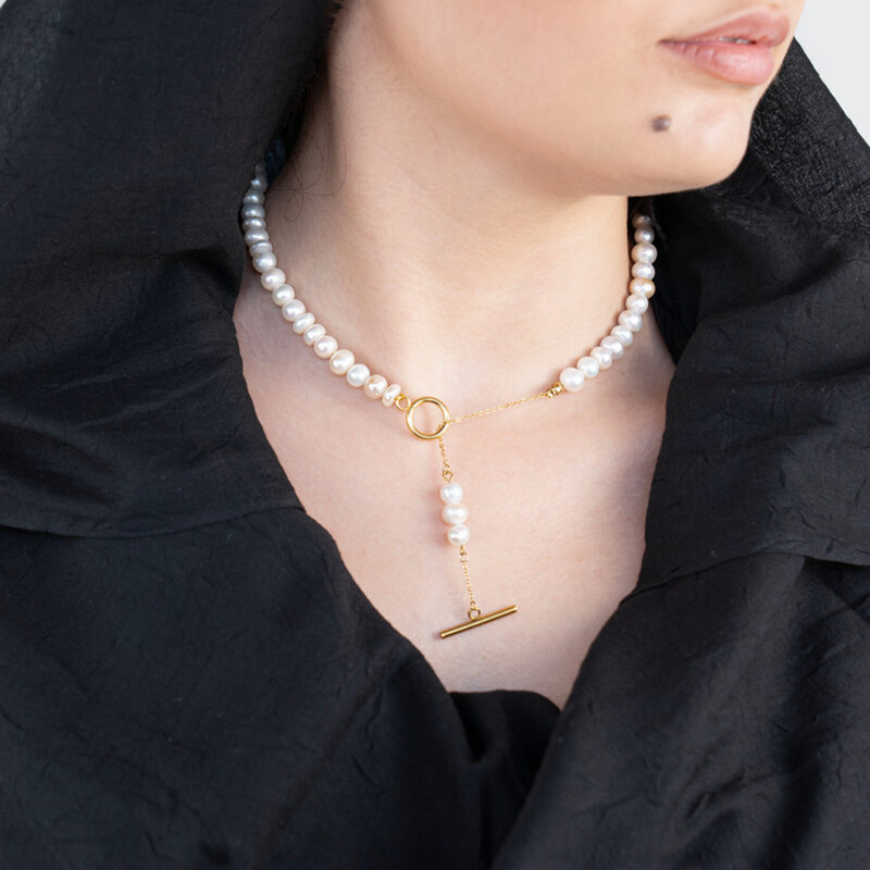 استایل با اکسسوری سنگی